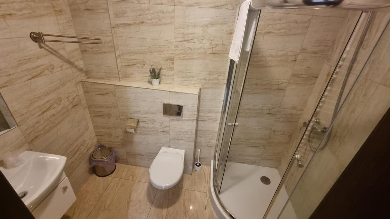 Hotel Monika Maków Mazowiecki Extérieur photo